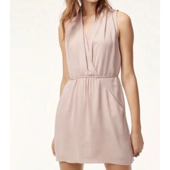 Aritzia Wilfred Blush Pink Sabine Faux Wrap Dress Womens Small Outdoor Causal - Picture 1 of 13